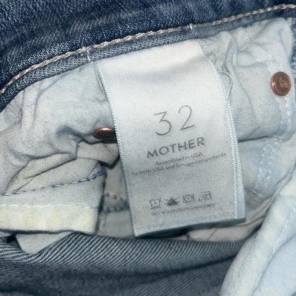 MOTHER Classic Blue Cropped Distressed Denim Jeans - Picture 4 of 5